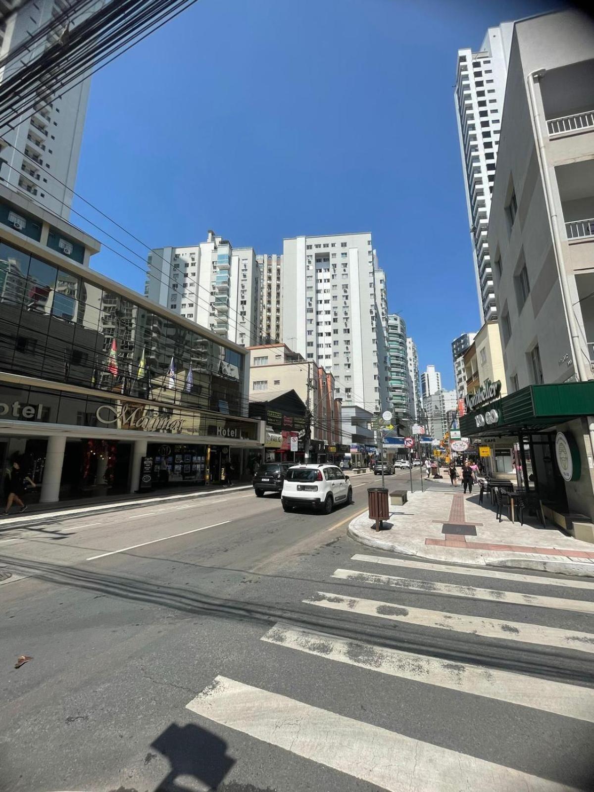 Apartamento Aconchegante Apto De 2 Quartos A Passos Da Praia. Balneário Camboriú